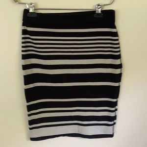 Old navy. Gray and white striped skirt. Comfy.